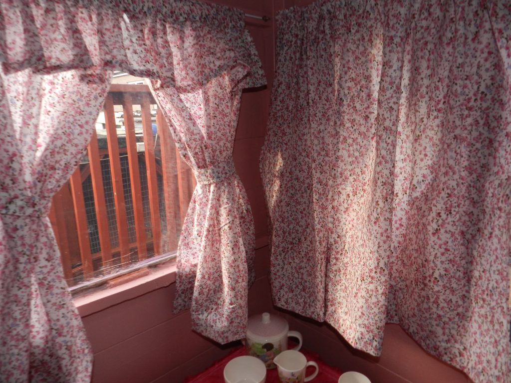 Wendy House / Playhouse Curtains DITSY FLOWER PINK Princess Tia Designs